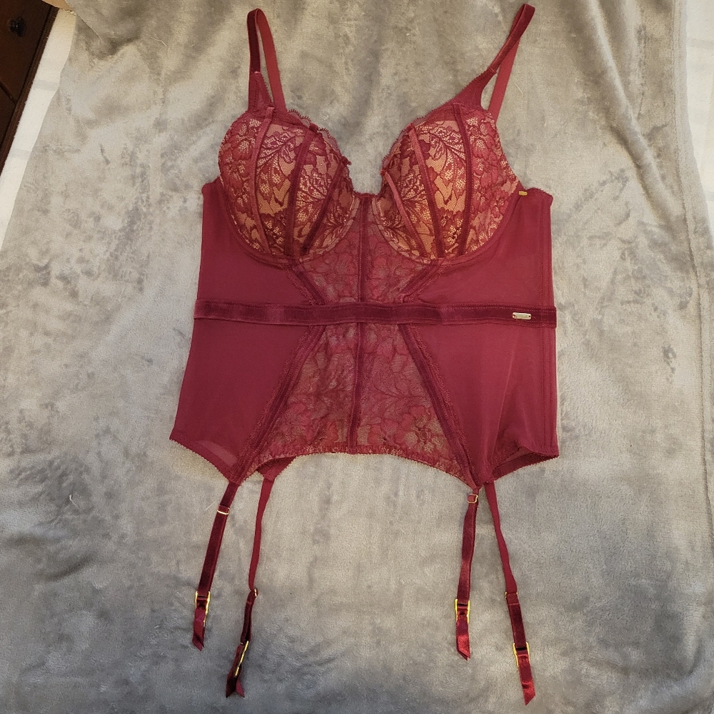 Adore Me Elegant Lace Bustier in Burgundy